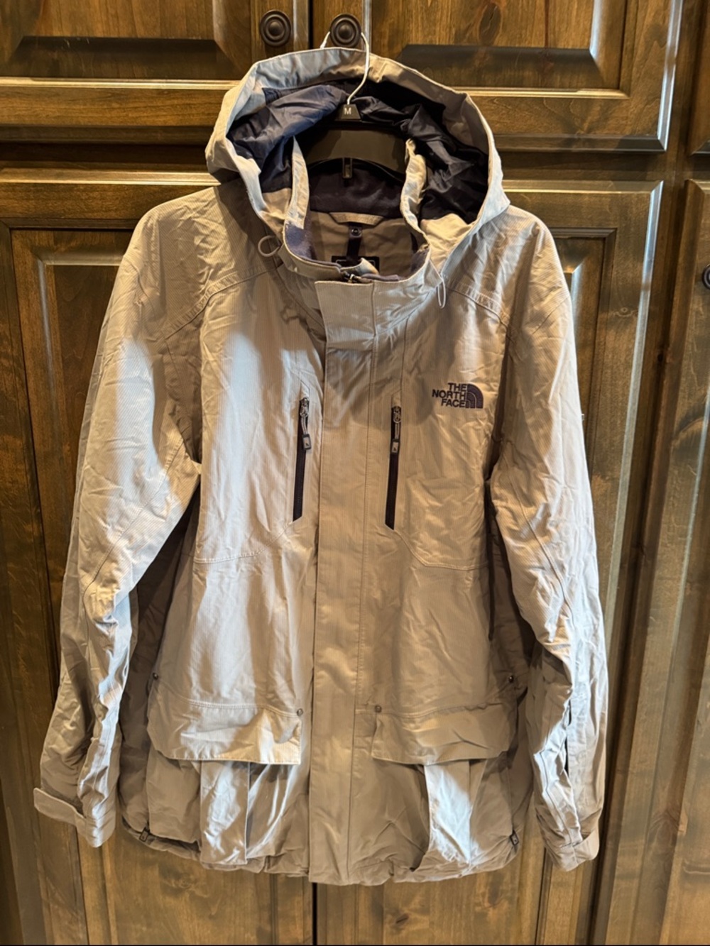 The North Face Hooded Windbreaker Jacket Men L $220!